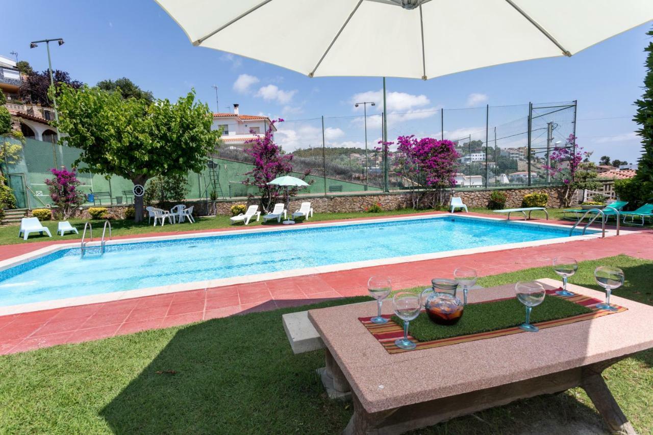 Costa Maresme Apartment سانتا سوزانا المظهر الخارجي الصورة