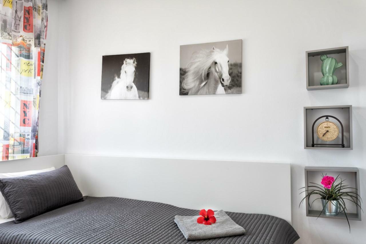 Costa Maresme Apartment سانتا سوزانا المظهر الخارجي الصورة